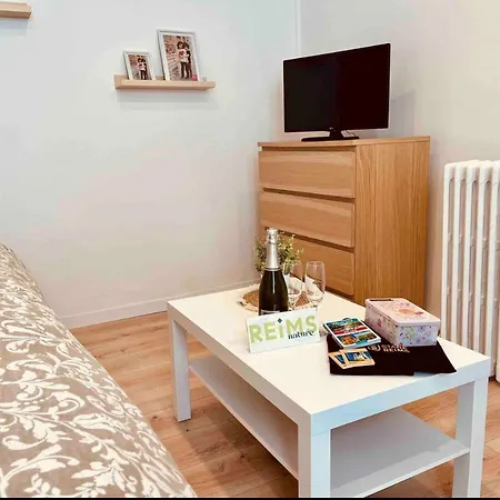 Studio Chic Et Cosy A Apartament