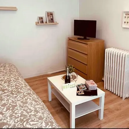 Apartament Studio Chic Et Cosy A *
